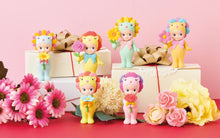 Load image into Gallery viewer, Sonny Angel | Flower Gift Series - TREEHOUSE kid and craft