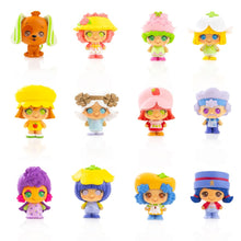 Load image into Gallery viewer, Strawberry Shortcake Micro Figurine