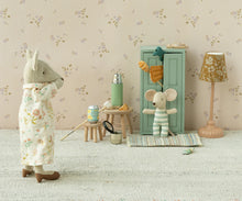 Load image into Gallery viewer, Maileg thermos and cups - mint