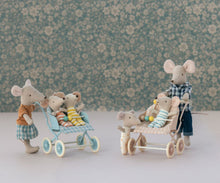 Load image into Gallery viewer, Stroller | Baby Mice | Mint