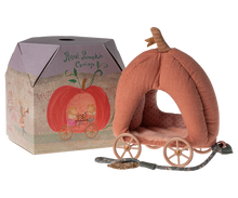 Load image into Gallery viewer, Pumpkin Carriage