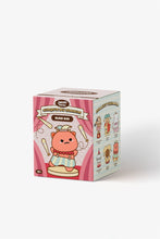 Load image into Gallery viewer, Cirque Du Smoko Blind Box Figure