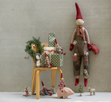 Load image into Gallery viewer, Pixy Boy | Calendar