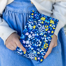 Load image into Gallery viewer, Gel Ice Packs in Fabric Sleeves 2-Pack - Floral Prints