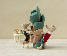 Load image into Gallery viewer, King mouse, Dad