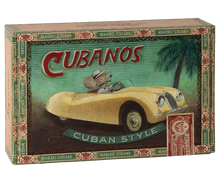 Load image into Gallery viewer, Grandma &amp; Grandpa Mice in Cigarbox