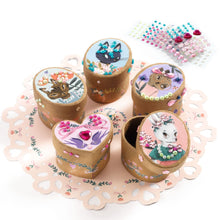 Load image into Gallery viewer, Djeco | Do It Yourself Mini Boxes to Decorate - Adorables