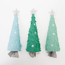 Load image into Gallery viewer, Christmas Tree Crackers