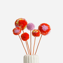 Load image into Gallery viewer, Pom Flower Bouquet