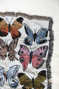 Butterfly & Moth Blanket - TREEHOUSE kid and craft