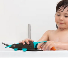 Load image into Gallery viewer, Crocodile River Bath Toy - TREEHOUSE kid and craft