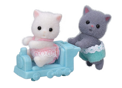 Persian Cat Twins - TREEHOUSE kid and craft